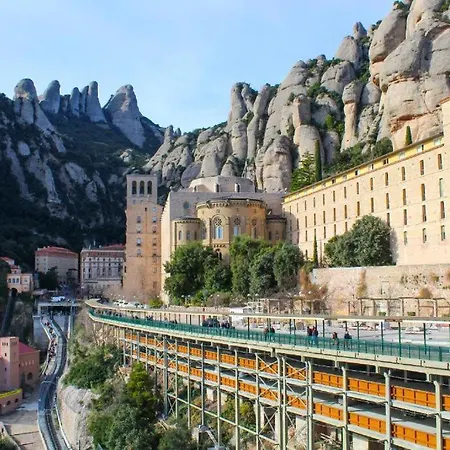 El Raco Al Riu De Montserrat Apartman *